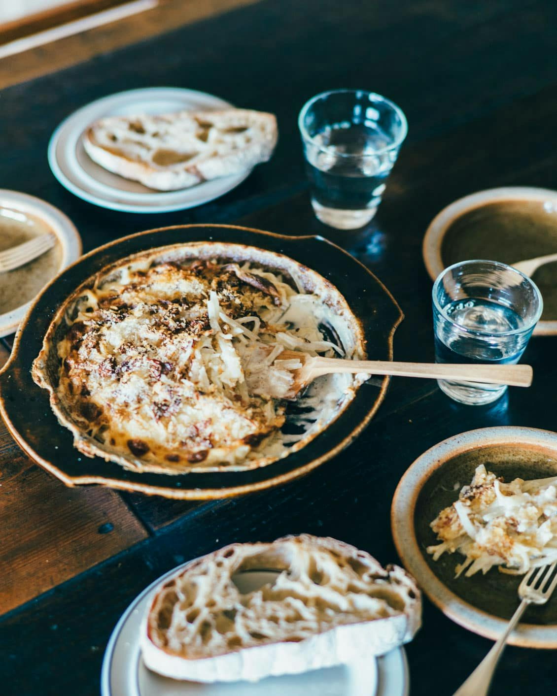 青葉家のレシピ ホワイトソースいらずで さっぱり食べやすい 北欧の家庭料理 ヤンソンさんの誘惑 北欧 暮らしの道具店