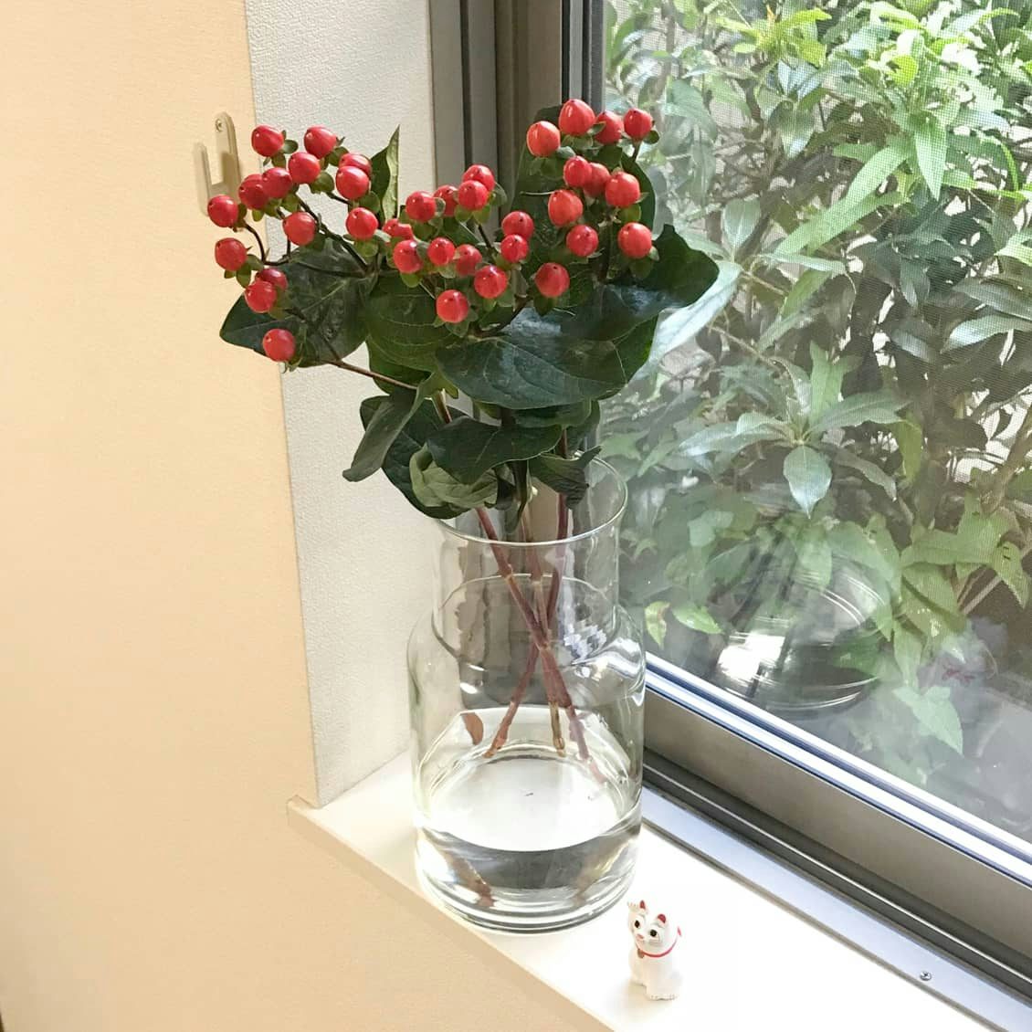 ガラスの花瓶は簡単でおしゃれ 花を活けるハードルがグッと下がる 北欧 暮らしの道具店