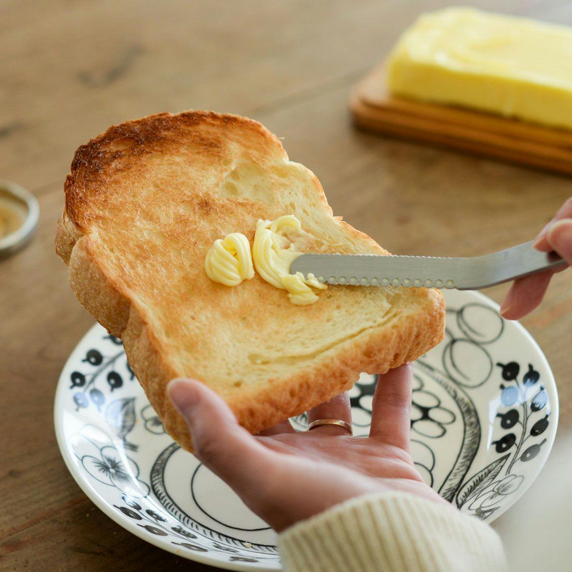 パンを楽しむための道具 野田琺瑯のバターケースなど、おすすめ紹介