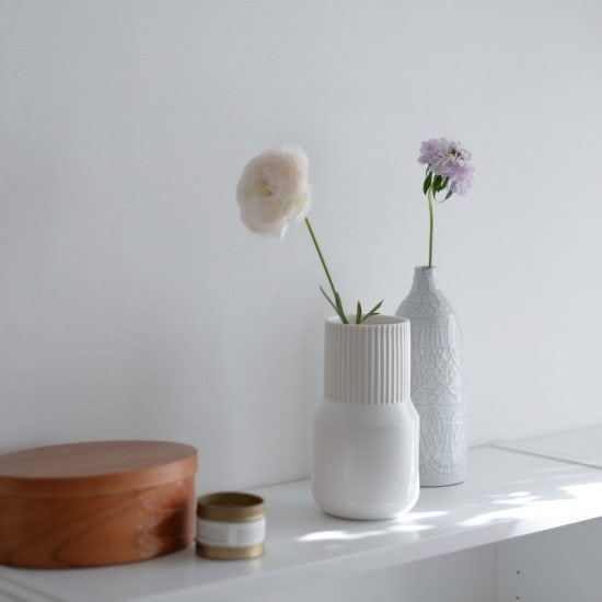 新商品 花のある暮らしがもっと身近に 初心者さんにおすすめしたい フラワーベース をつくりました 北欧 暮らしの道具店 新商品 花のある暮らしがもっと身近に 初心者さんにおすすめしたい フラワーベース をつくりました 北欧 暮らしの道具店