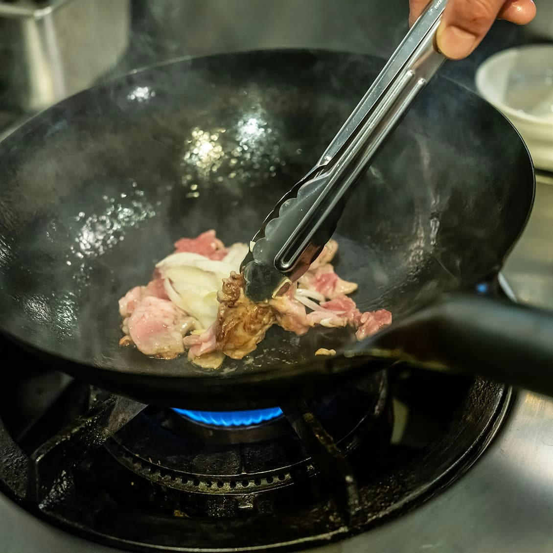 おからの煮物の簡単レシピとしょうが焼きの作り方を定食屋に教わる 北欧 暮らしの道具店 おからの煮物の簡単レシピとしょうが焼きの作り方を定食屋に教わる 北欧 暮らしの道具店