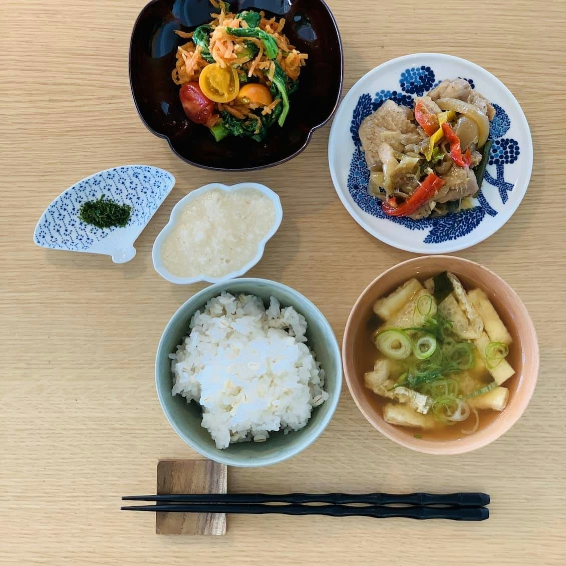 クラシコムの社員食堂 ごはんと相性ぴったりの優秀副菜 ナムル は お弁当にもおすすめ 北欧 暮らしの道具店 クラシコムの社員食堂 ごはんと相性ぴったりの優秀副菜 ナムル は お弁当にもおすすめ 北欧 暮らしの道具店