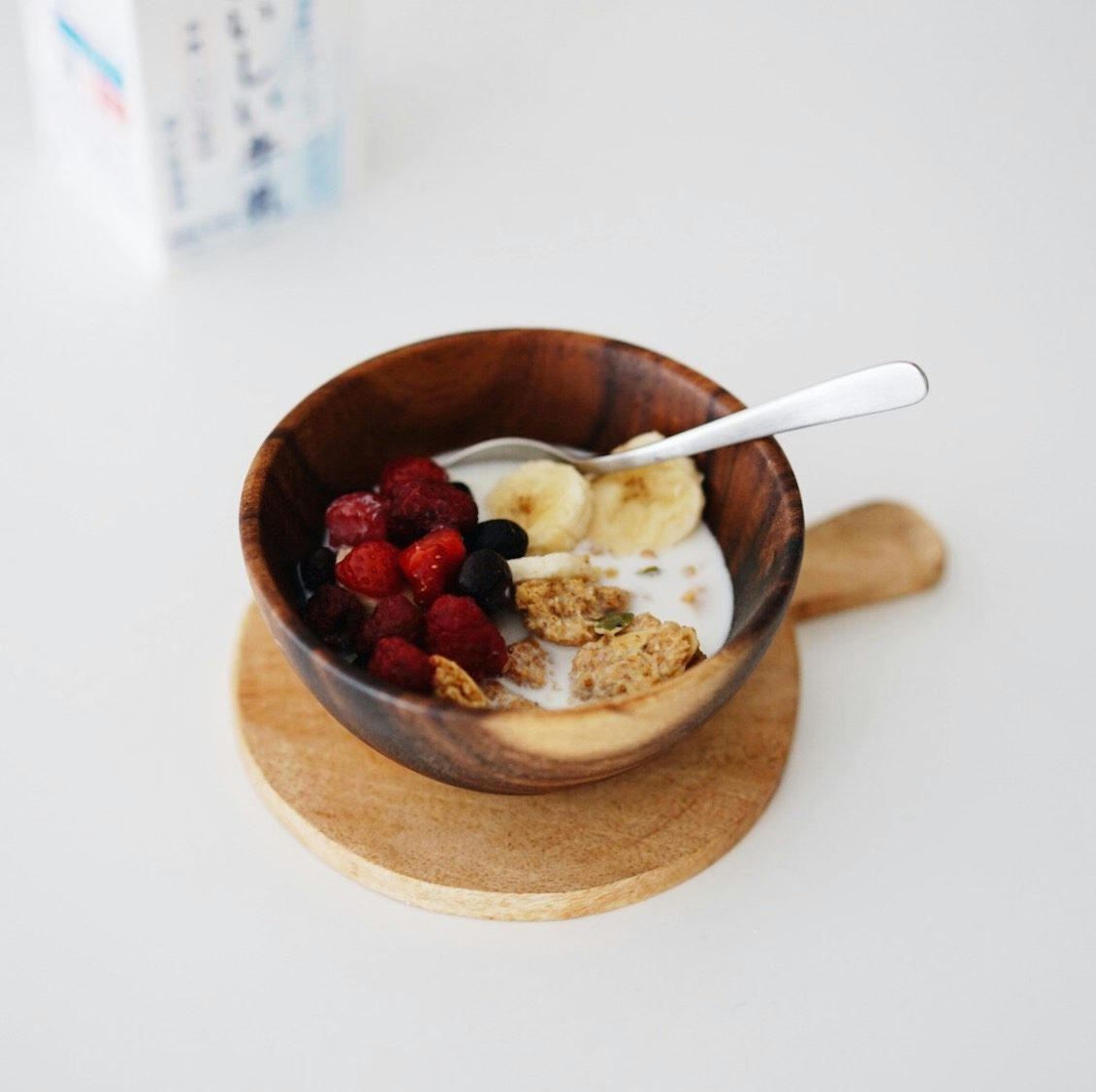 僕のおやつ日記 朝食からおやつまで グラノーラのおいしい食べ方 北欧 暮らしの道具店 僕のおやつ日記 朝食からおやつまで グラノーラのおいしい食べ方 北欧 暮らしの道具店