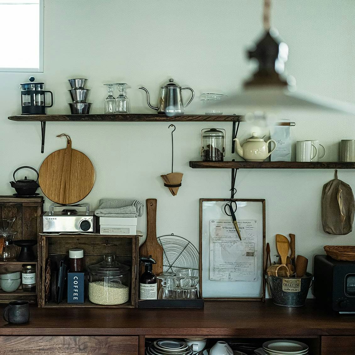 古道具のあるカフェ をイメージした キッチンづくり 北欧 暮らしの道具店