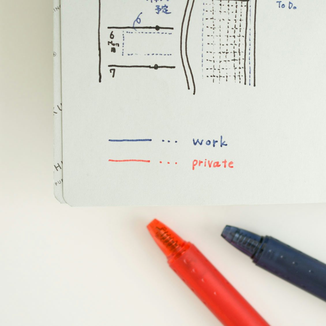 手帳が続かない人に 試してほしい手帳の書き方アイデア3つ 北欧 暮らしの道具店 手帳が続かない人に 試してほしい手帳の書き方アイデア3つ 北欧 暮らしの道具店