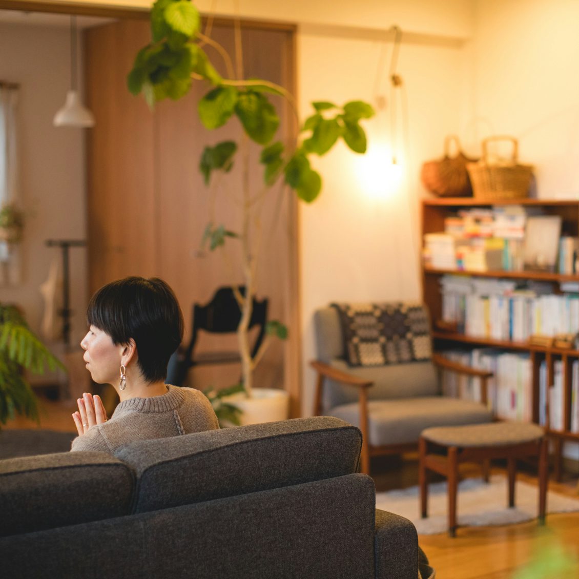 佐藤友子 土門蘭の なんとか暮らしてます インテリア編 後編 私にとっての 部屋 が あなたにとっての 原稿用紙 北欧 暮らしの道具店 佐藤友子 土門蘭の なんとか暮らしてます インテリア編 後編 私にとっての 部屋 が あなたにとっての 原稿用紙 北欧 暮らしの道具店