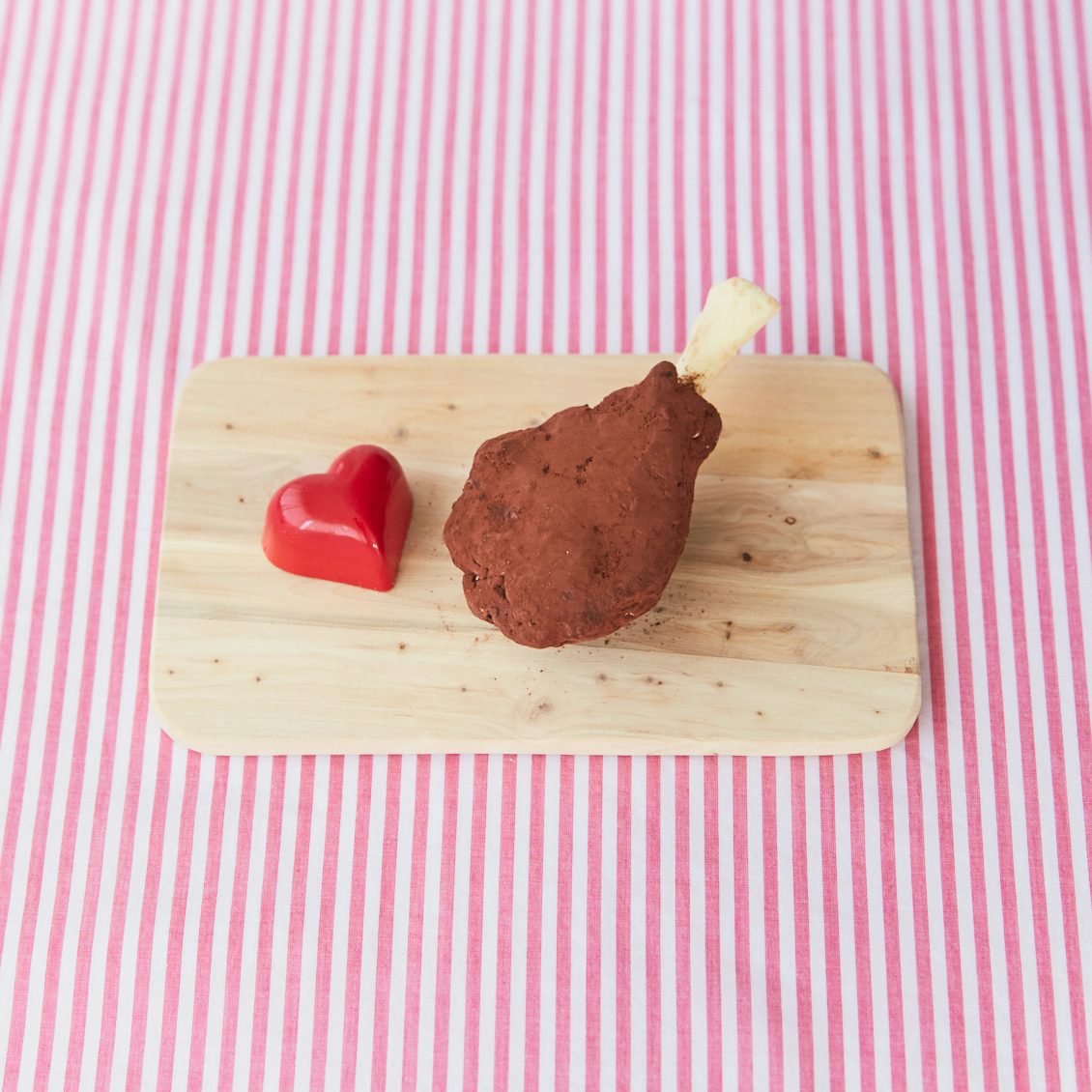 ときめく手みやげ 第回 厳選 バレンタインに贈りたい 可愛くてユニークなチョコレート4つ 北欧 暮らしの道具店 ときめく手みやげ 第回 厳選 バレンタインに贈りたい 可愛くてユニークなチョコレート4つ 北欧 暮らしの道具店