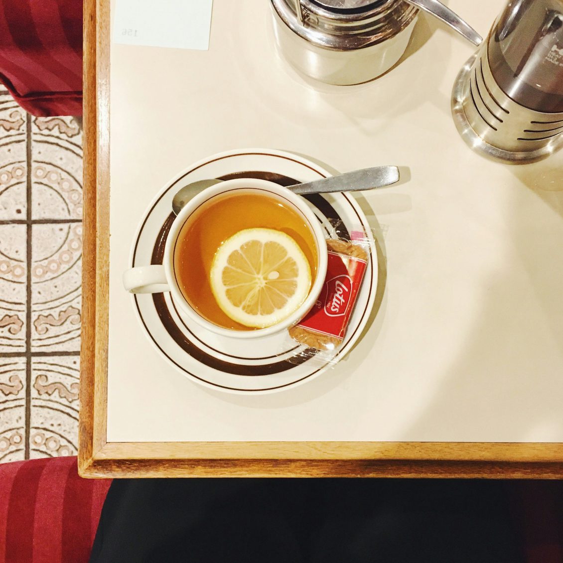 スタッフコラム ラジオの向こう側に 北欧 暮らしの道具店 スタッフコラム ラジオの向こう側に 北欧 暮らしの道具店