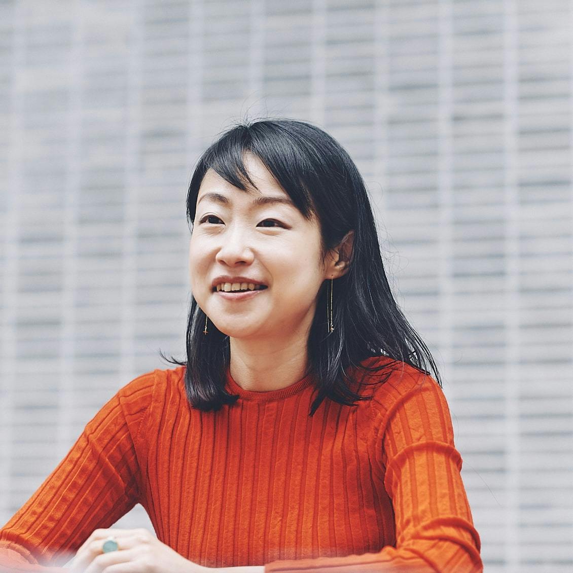 フィットするしごと 料理人の心意気をぎゅっと誌面に詰め込んで 北欧 暮らしの道具店