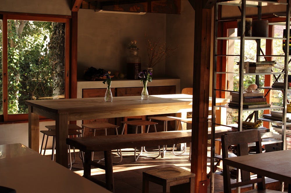 ふだんの食卓にも おもてなしにも あさりのパエリア Eatrip 原宿 北欧 暮らしの道具店