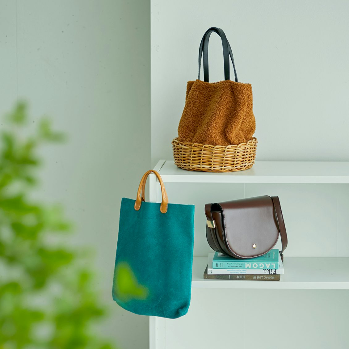 秋色プラン 第3話 コツをつかめば取り入れやすさ満点 秋モードへシフトする素材別おすすめバッグ 北欧 暮らしの道具店