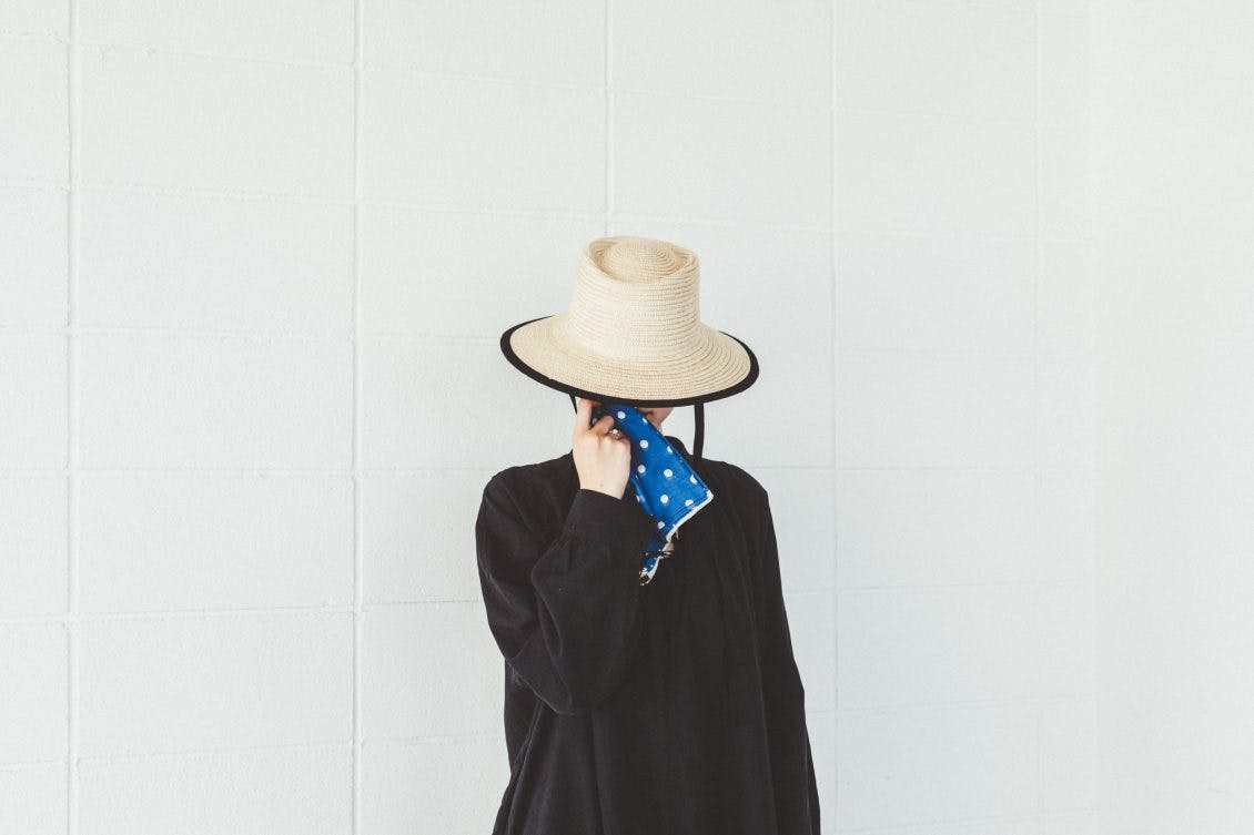 纏えば旅気分 シックで大人な黒ワンピ3選 北欧 暮らしの道具店