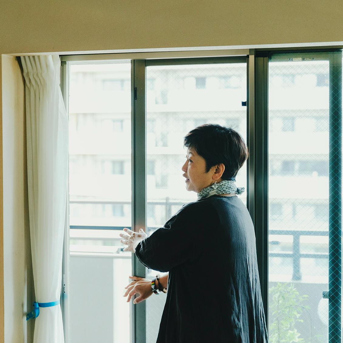 こざっぱりした暮らし 第1話 郊外マンションに25年暮らして 蒸し暑い日も 心地よいインテリア 北欧 暮らしの道具店