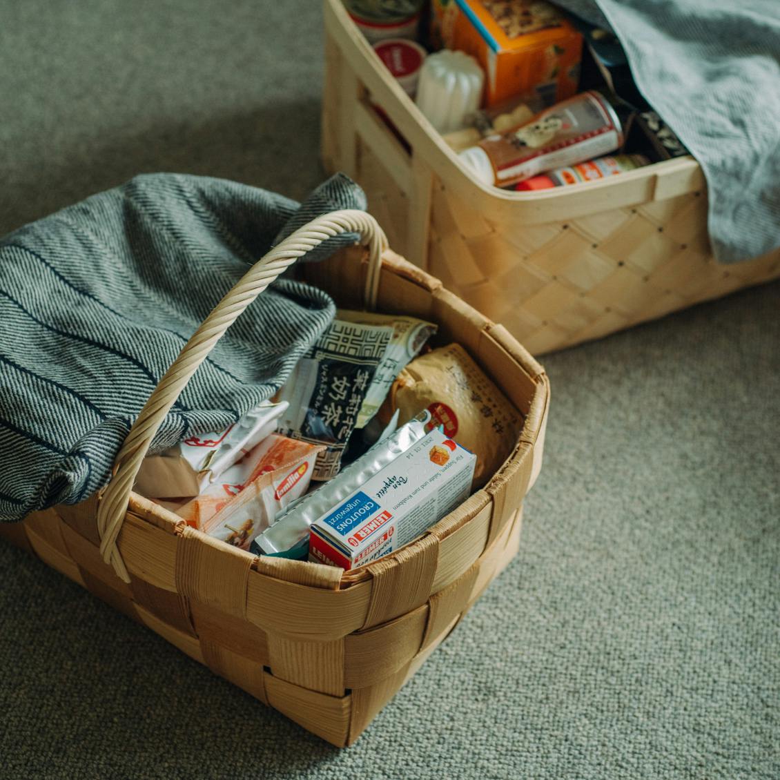 スタイリストの部屋づくり】2話：カゴと箱もので、すっきり心地いい収納に - 北欧、暮らしの道具店