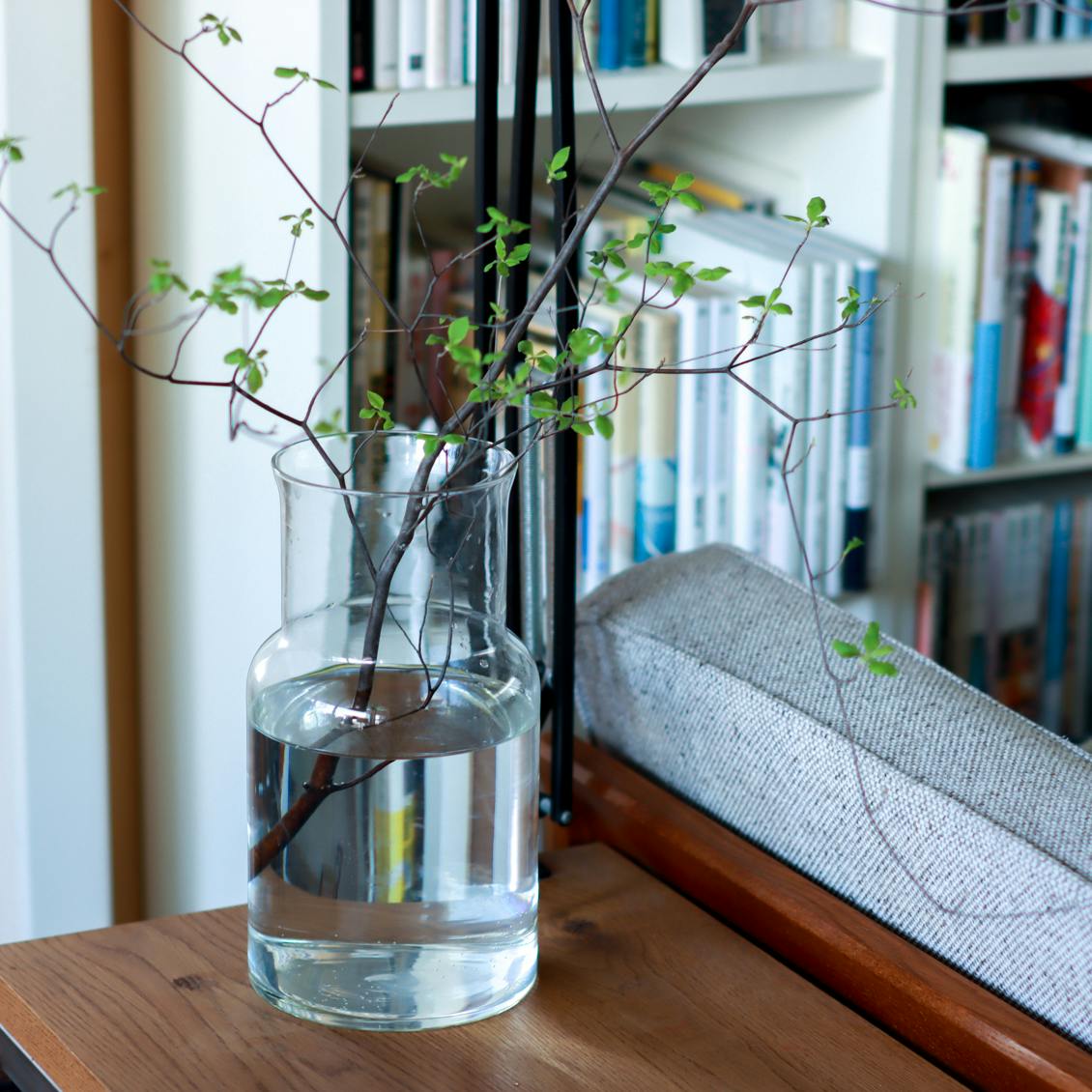 リューズガラスの花瓶があったら】今が旬のグリーンを爽やかに