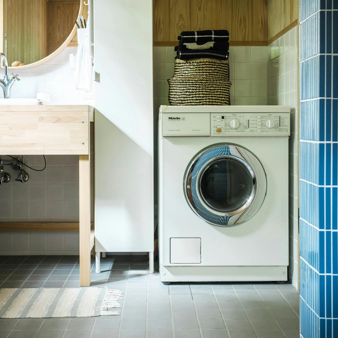 お話中)1年も使ってない洗濯機です - 福岡県の家具