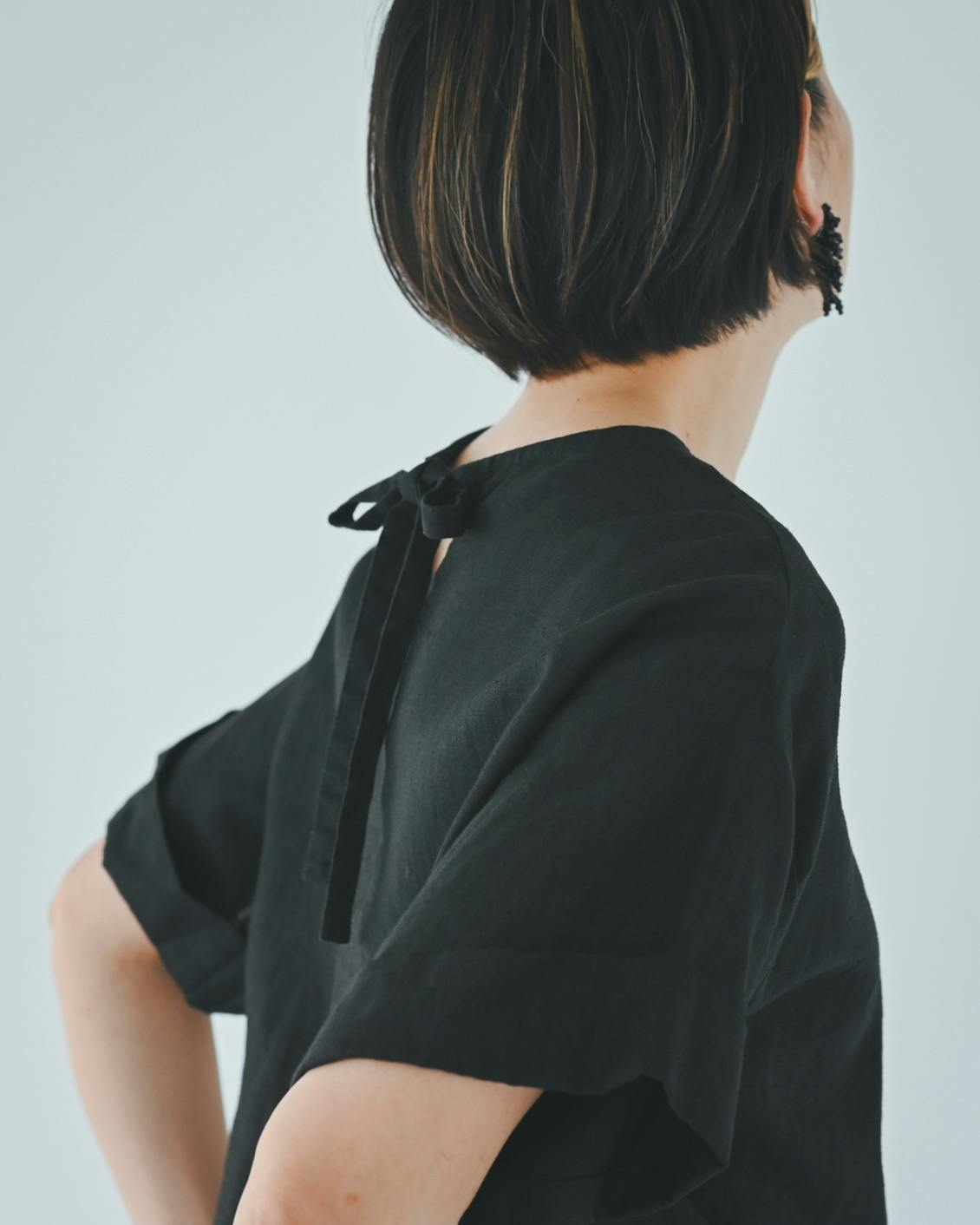 大人の涼やかトップス】1枚でさらりとオシャレ。fog linen workの