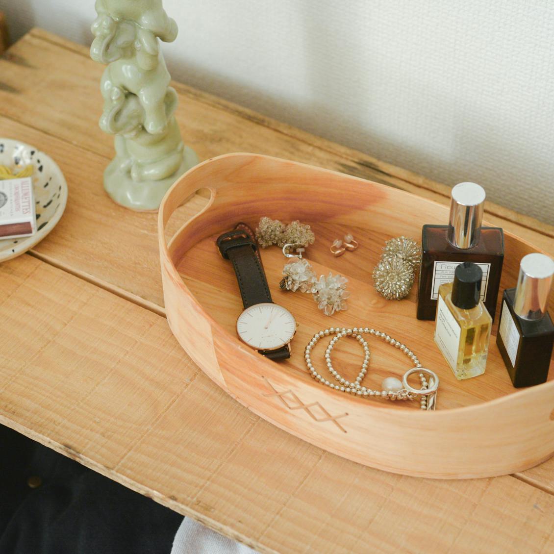 スタッフの愛用品】生活に嬉しい発見をくれた。ちいさなトレーみたいに