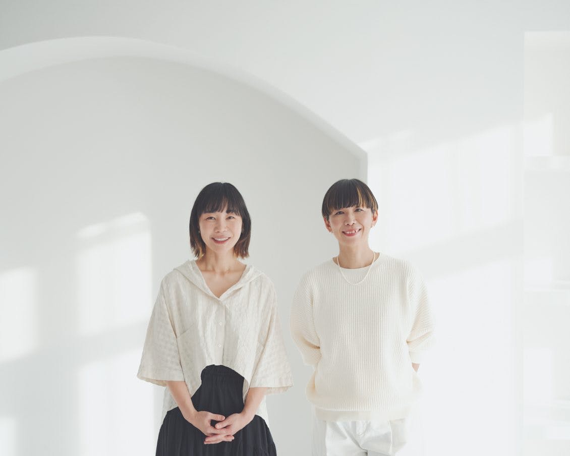半歩、向こうへ」hopeと名付けた真っ白なブラウス / with ERIKO