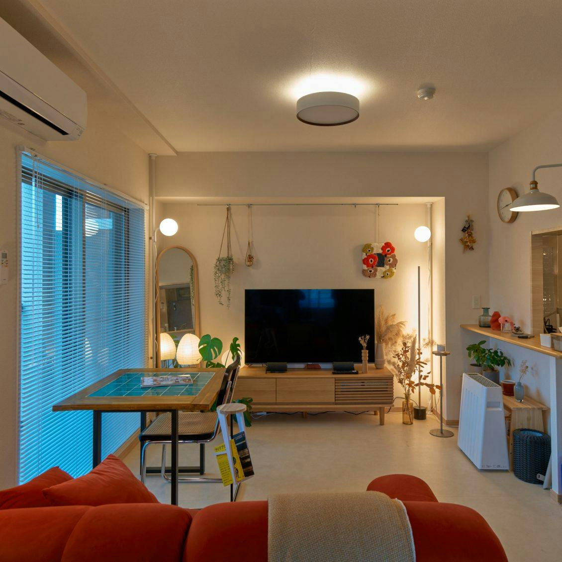 あそびに行きたい家】普段の快適さを大切に。20代在宅ワークの部屋