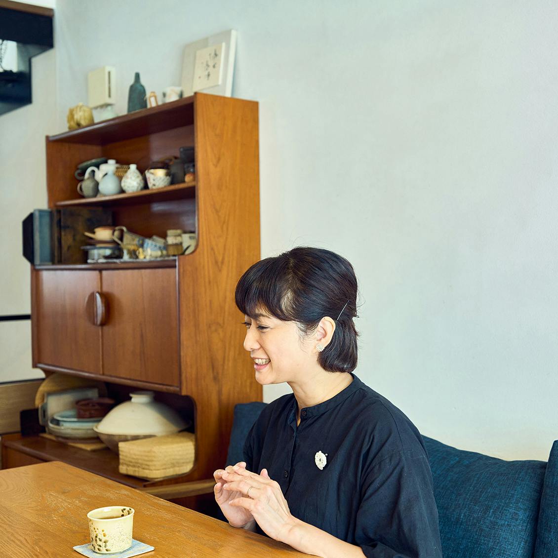 食器棚ものがたり】：作家さんと、その器とともに、私もここまで歩ん