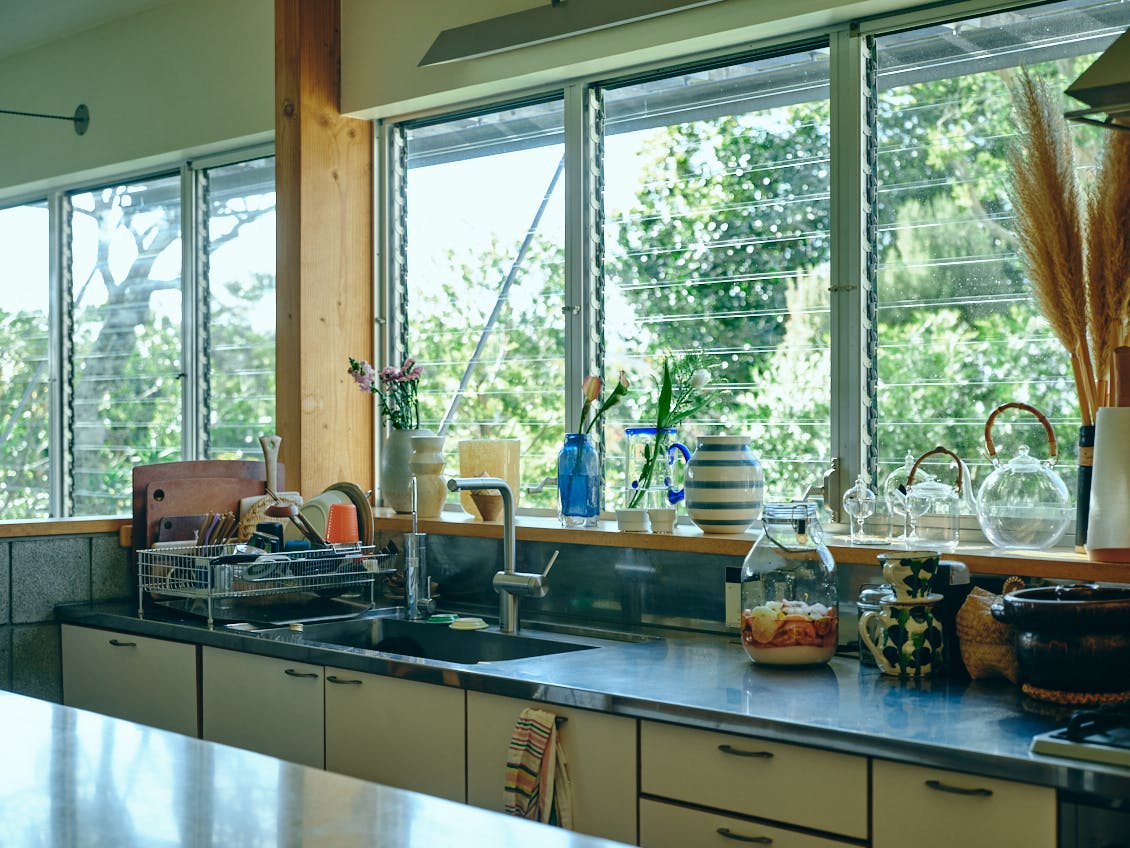 キッチン家電 chi-sa しなやかな家】02：キッチンの主役はアイス柄の天板。思い入れのある