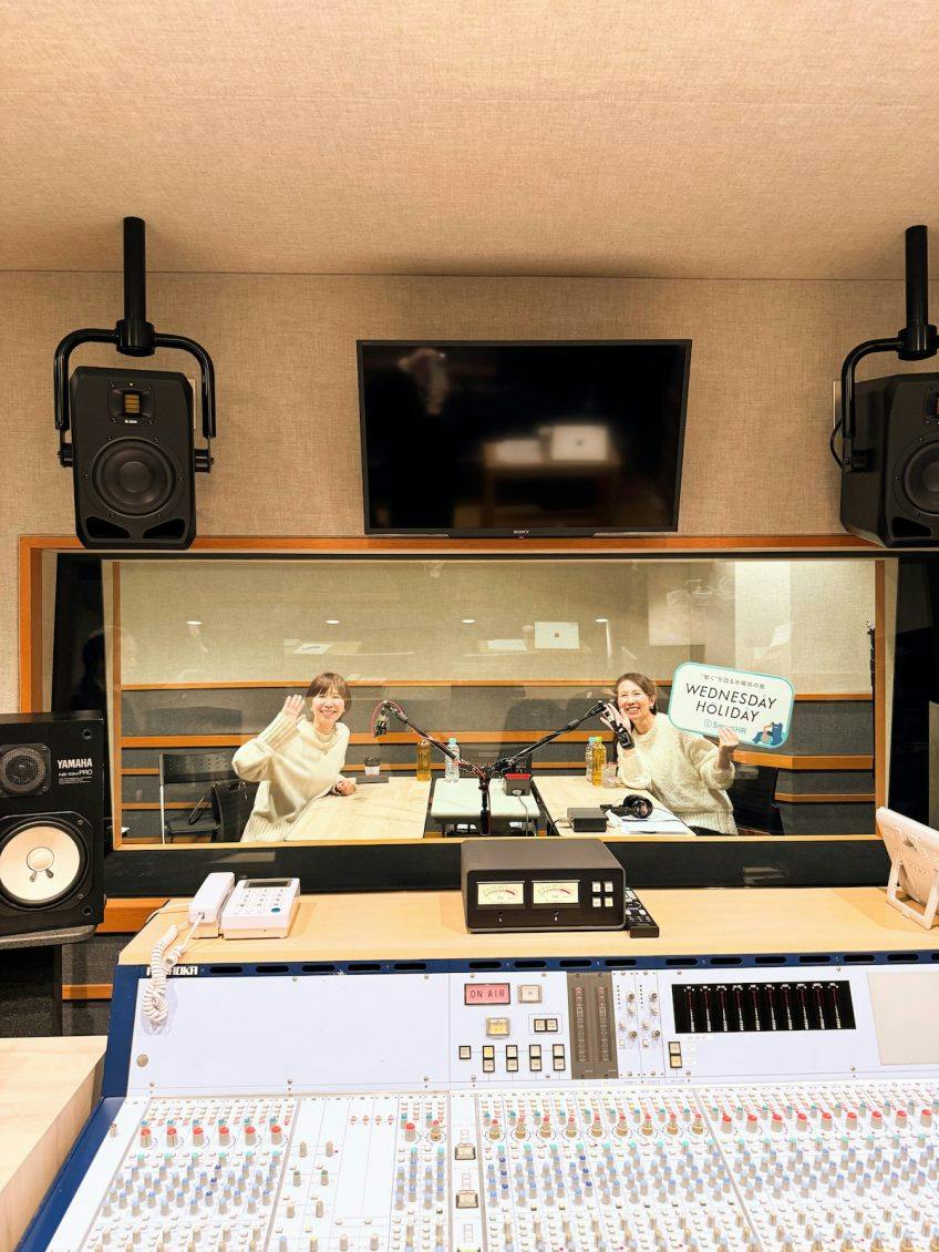 お知らせ】ポッドキャスト番組「WEDNESDAY HOLIDAY」に店長佐藤が出演